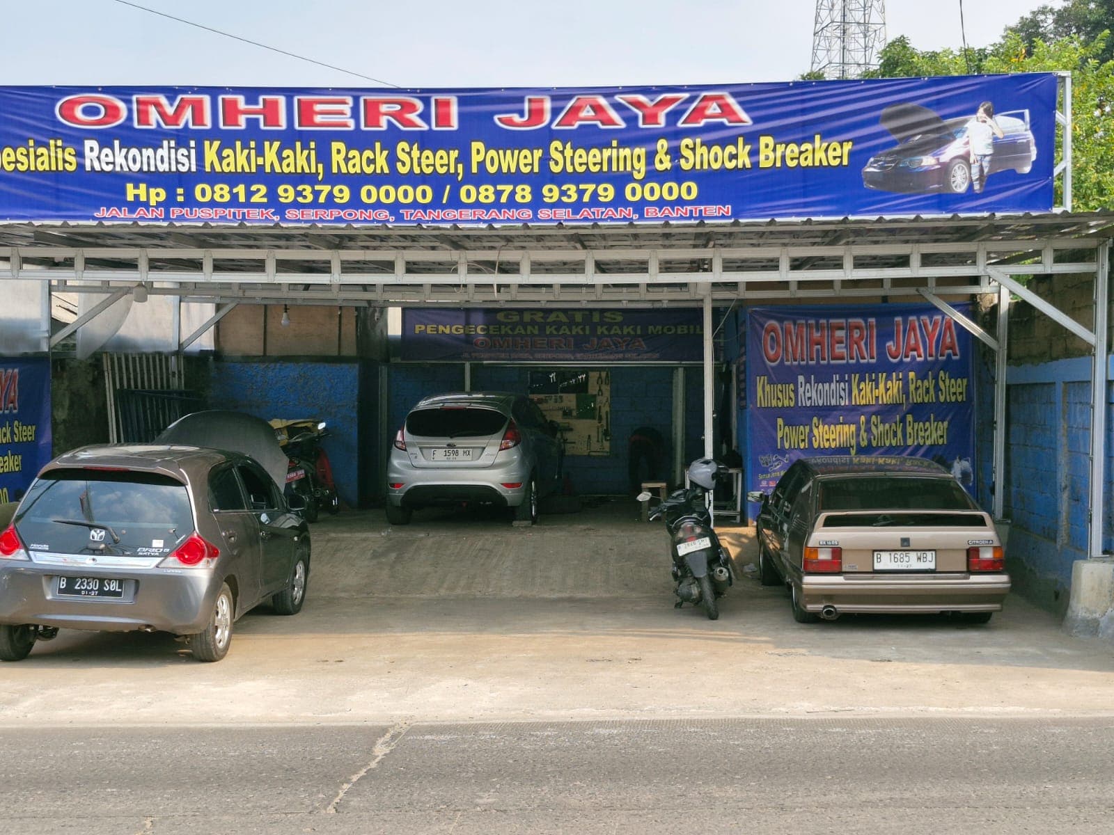 Omheri Jaya workshop and vehicle detail